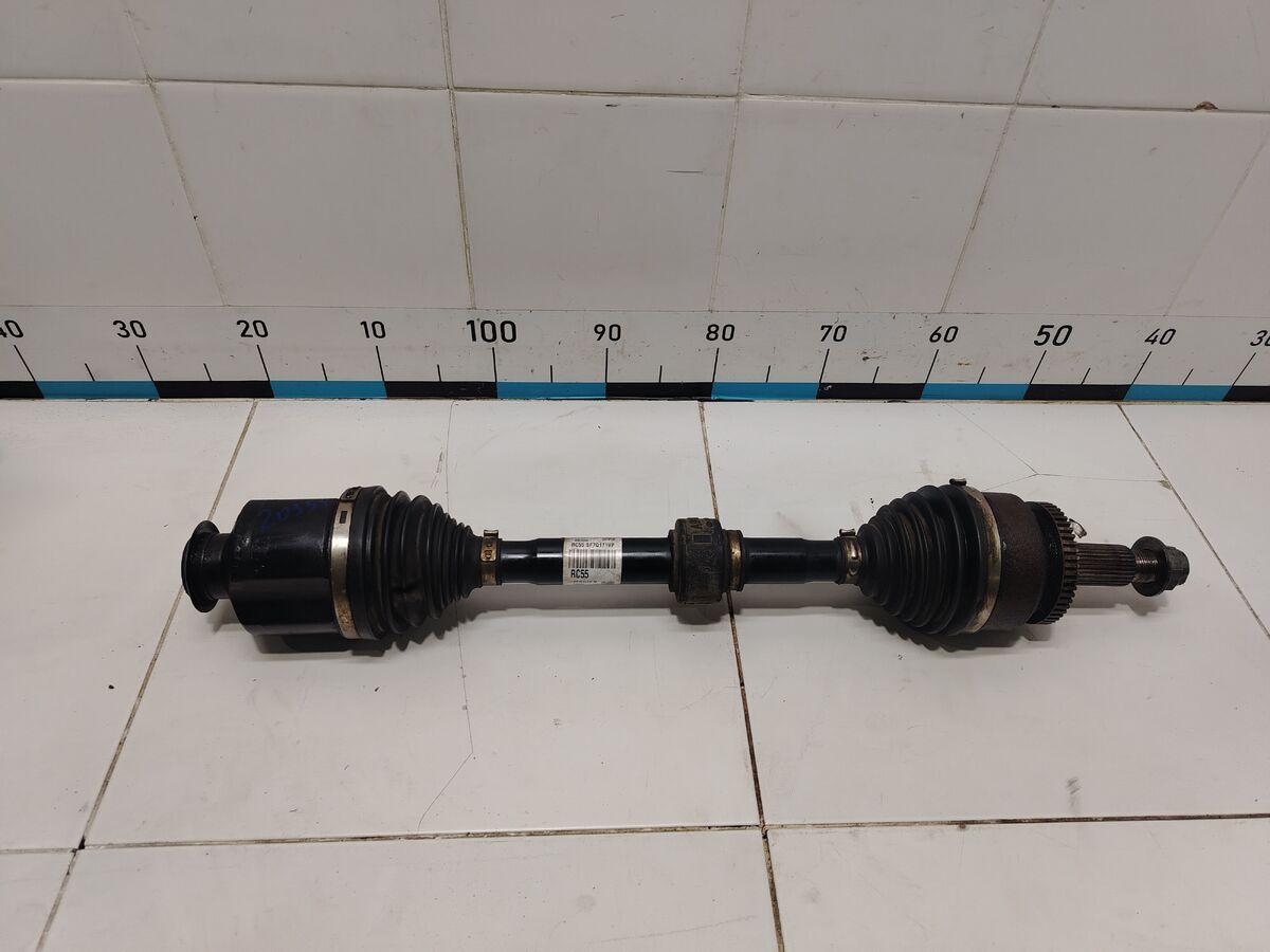 Привод передний правый Kia Carnival (YP) III (2014– н.в.)