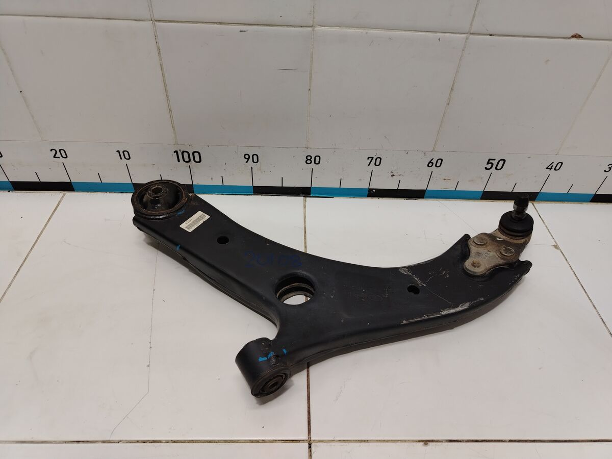 Рычаг передний левый Kia Carnival (YP) III (2014– н.в.)