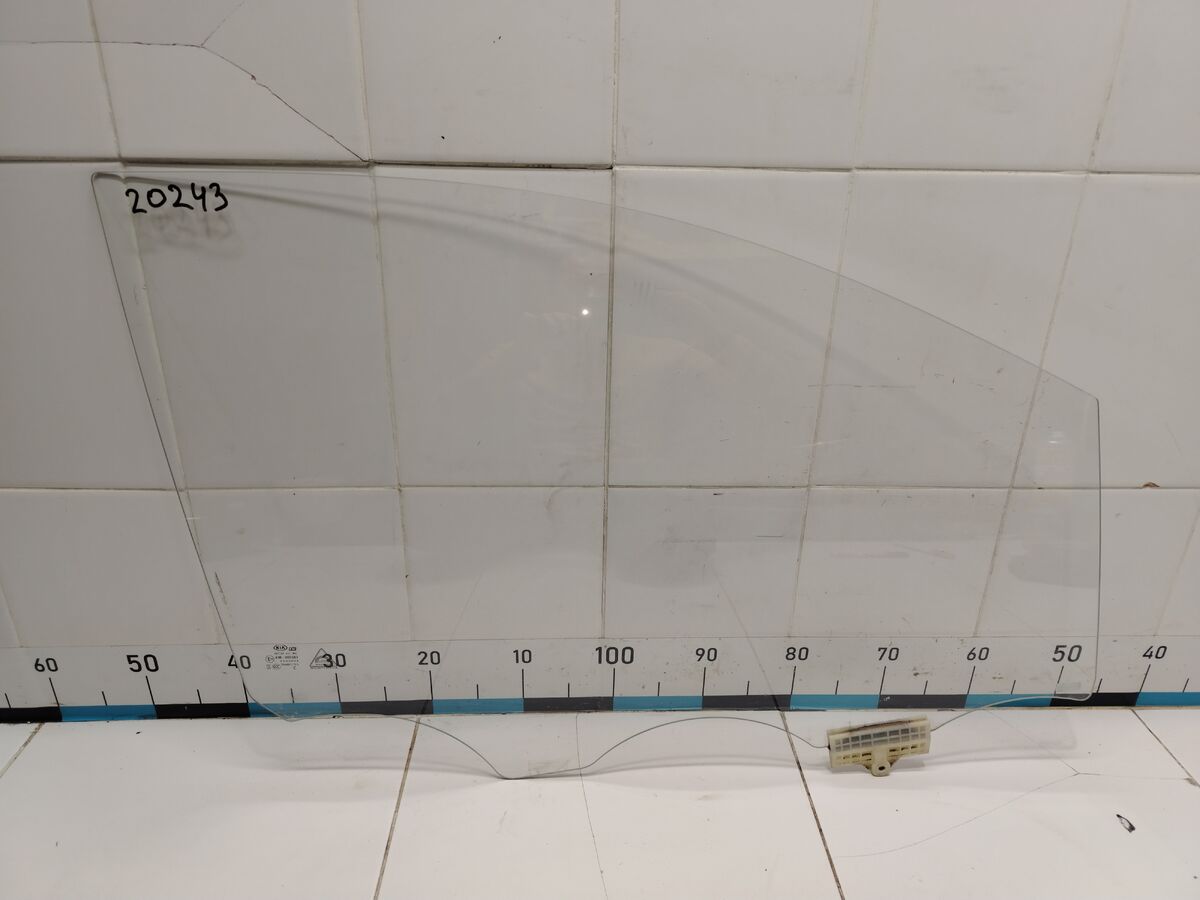 Стекло двери передней правой Kia Carnival (YP) III (2014– н.в.)