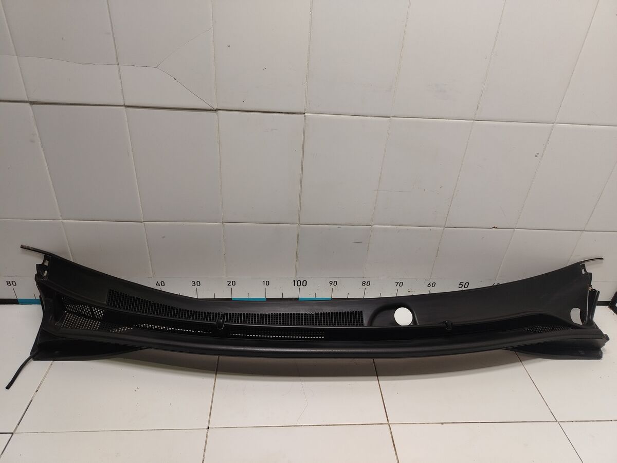 Решетка стеклооч. (планка под лобовое стекло) Kia Carnival (YP) III (2014– н.в.)