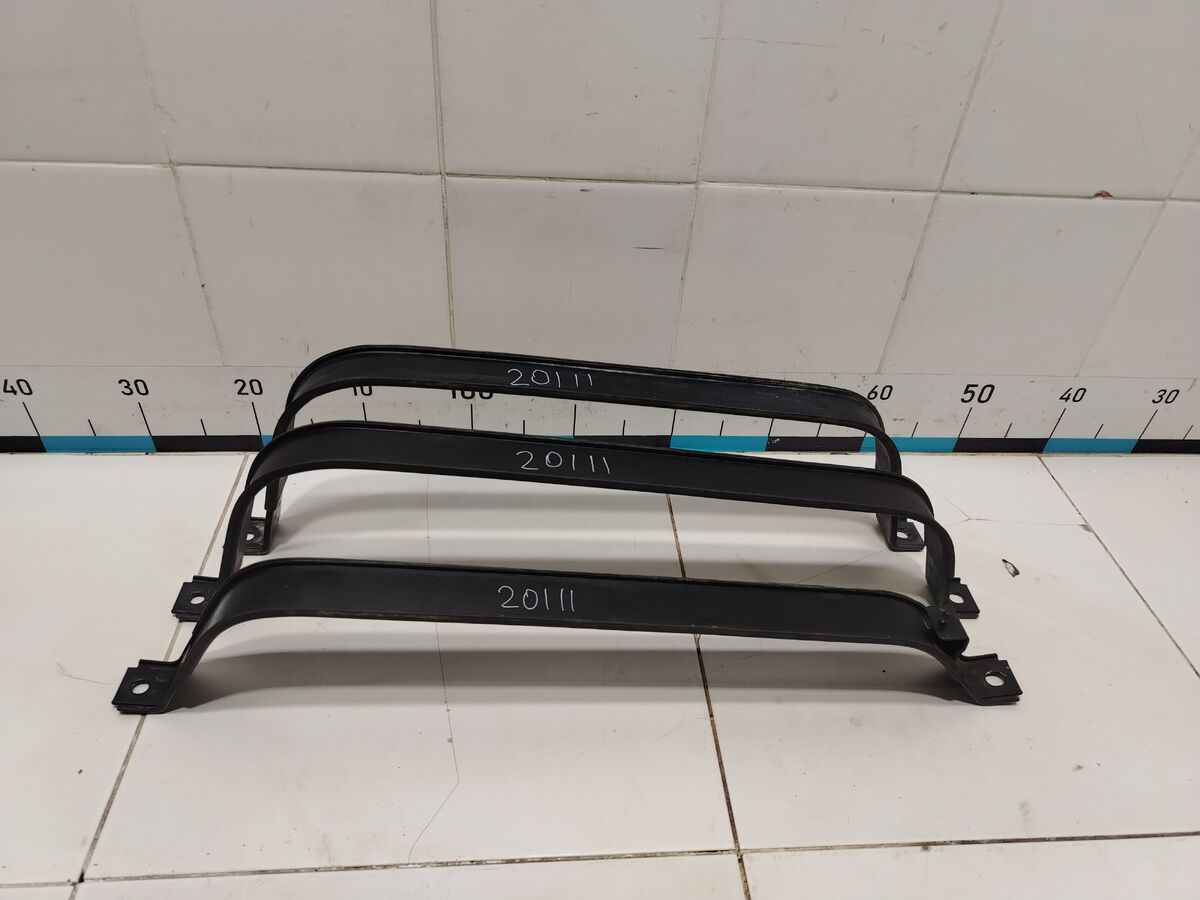 Кронштейн крепления топливного бака Kia Carnival (YP) III (2014– н.в.)