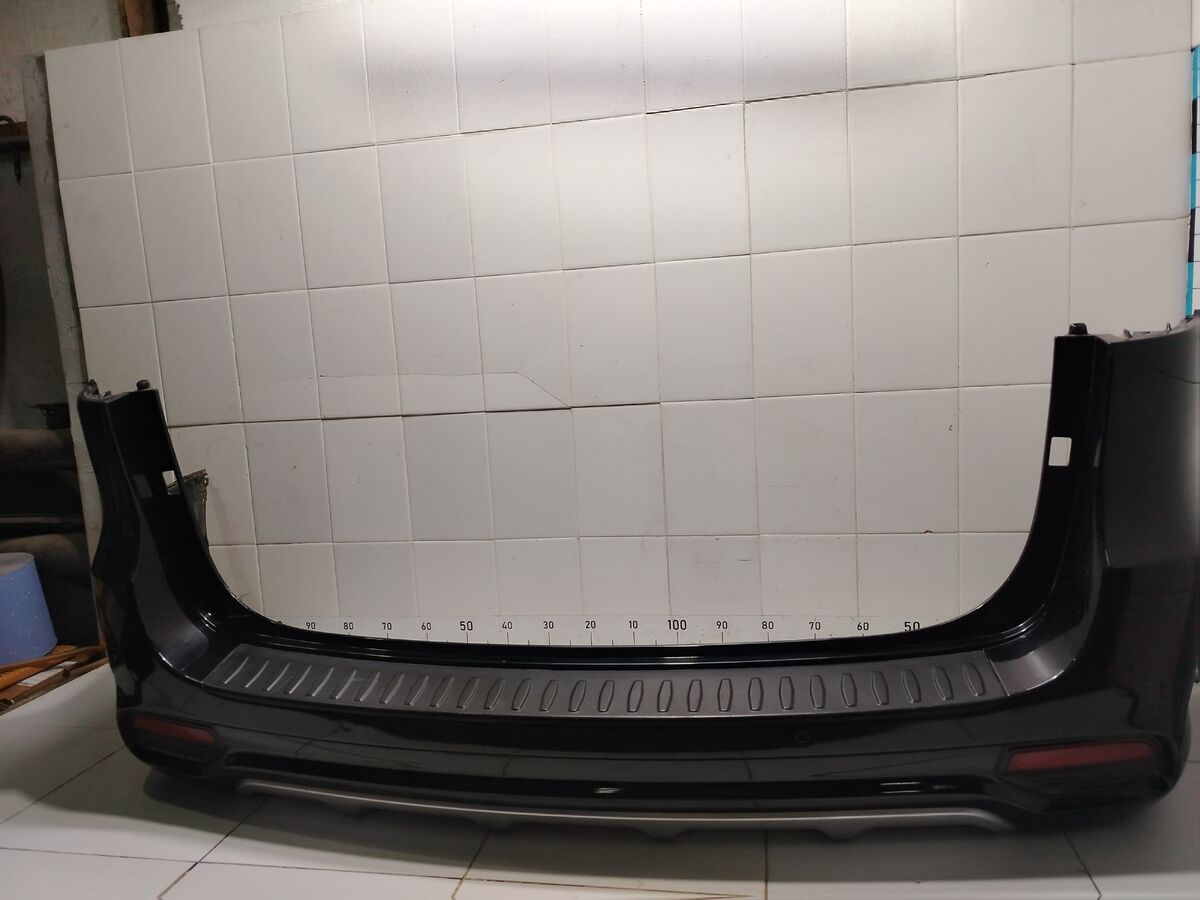 Бампер задний Kia Carnival (YP) III (2014– н.в.)