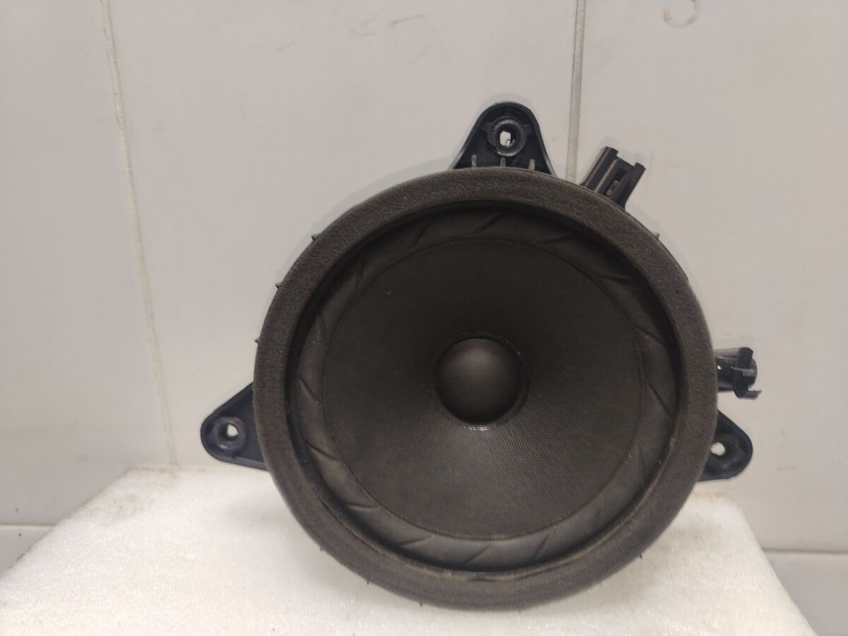 Динамик задний левый Kia Carnival (YP) III (2014– н.в.)