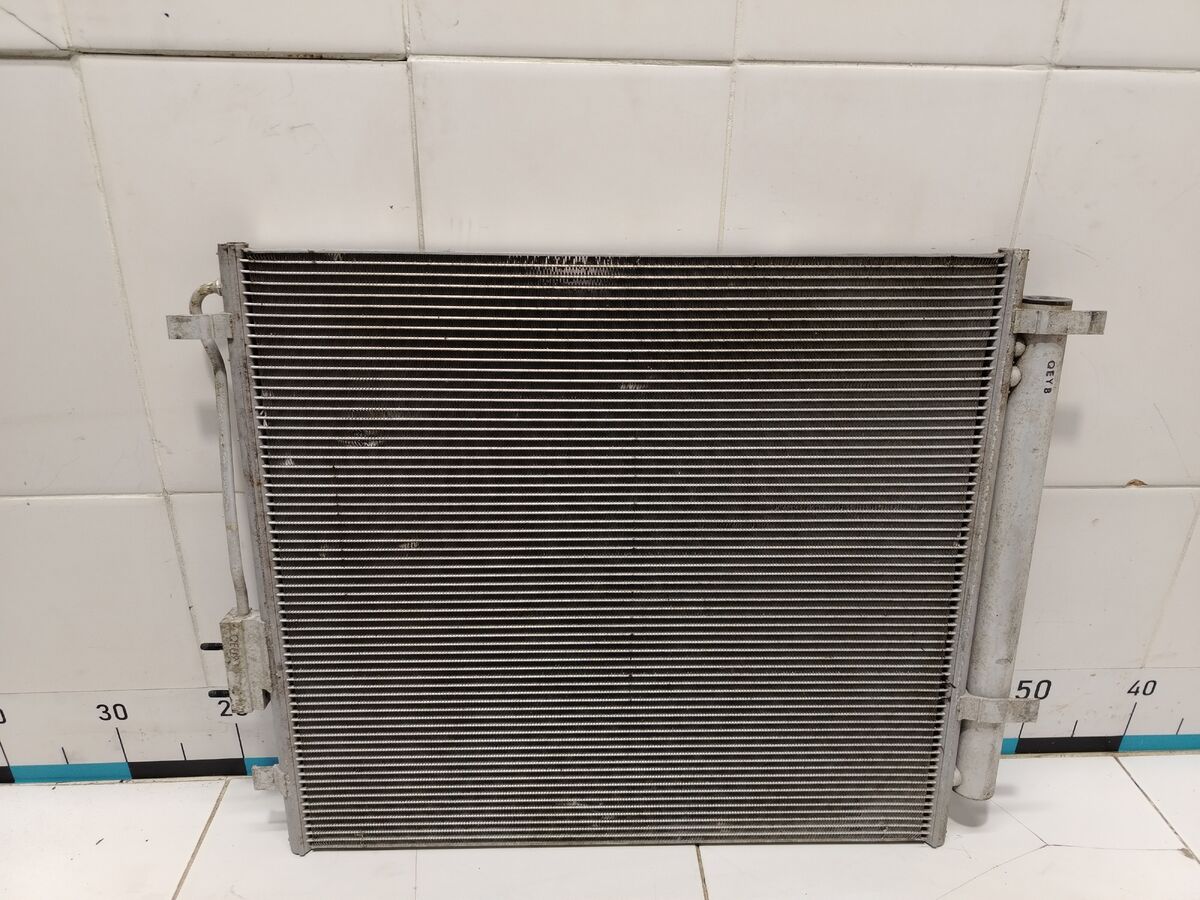 Радиатор кондиционера (конденсер) Kia Carnival (YP) III (2014– н.в.)