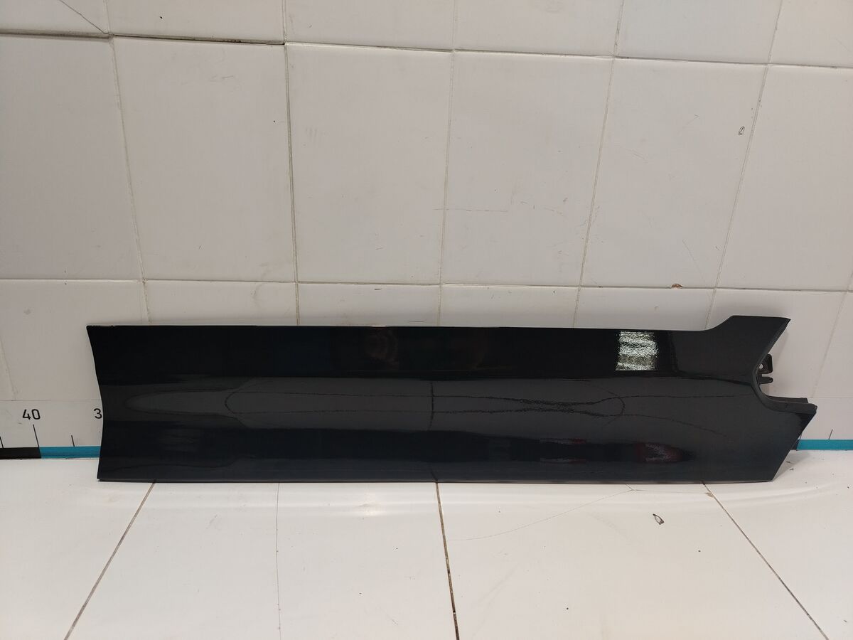 Накладка заднего крыла правого Kia Carnival (YP) III (2014– н.в.)