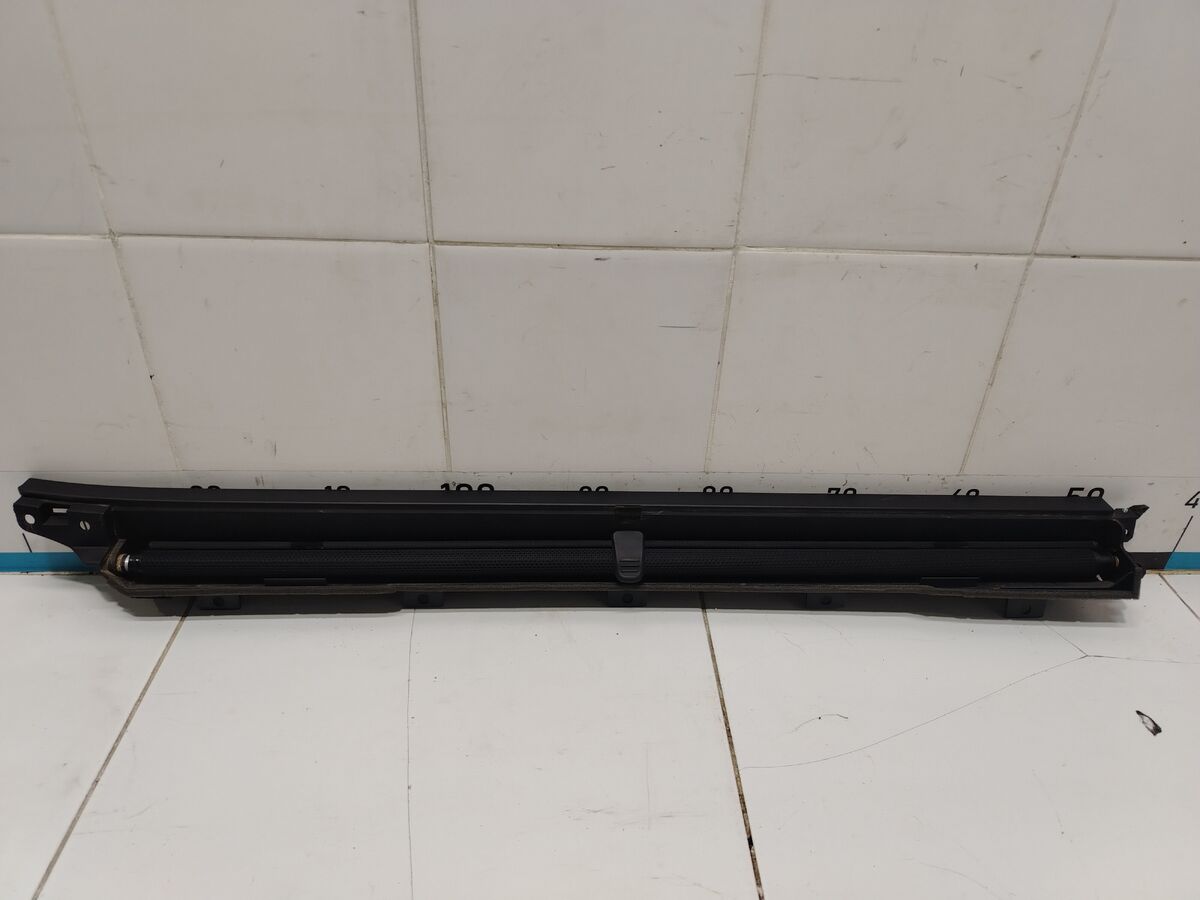 Шторка двери задняя левая Kia Carnival (YP) III (2014– н.в.)