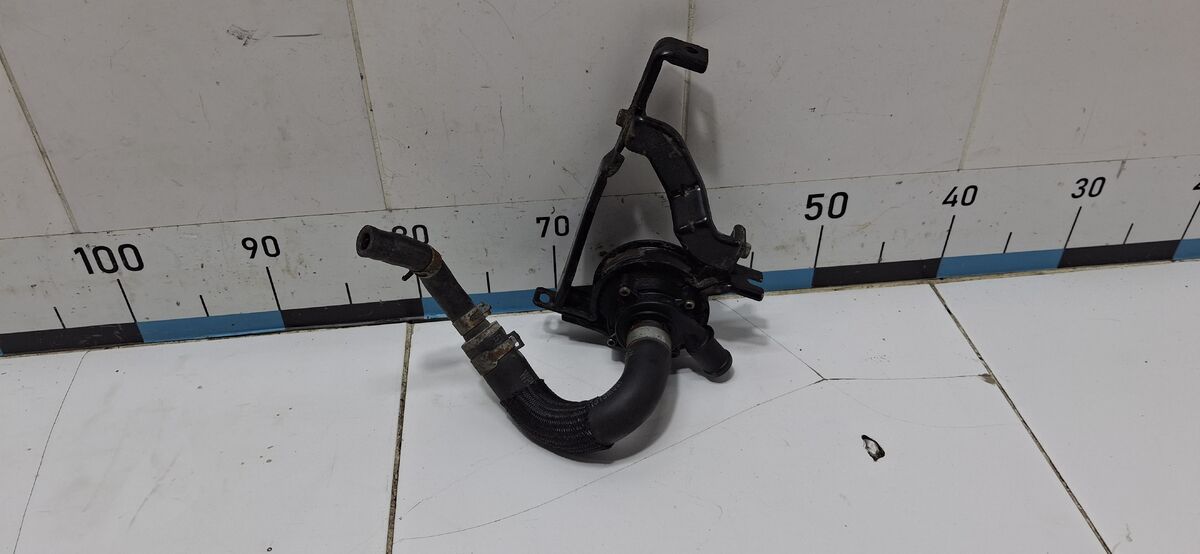 Насос (помпа) электрический Kia Carnival (YP) III (2014– н.в.)