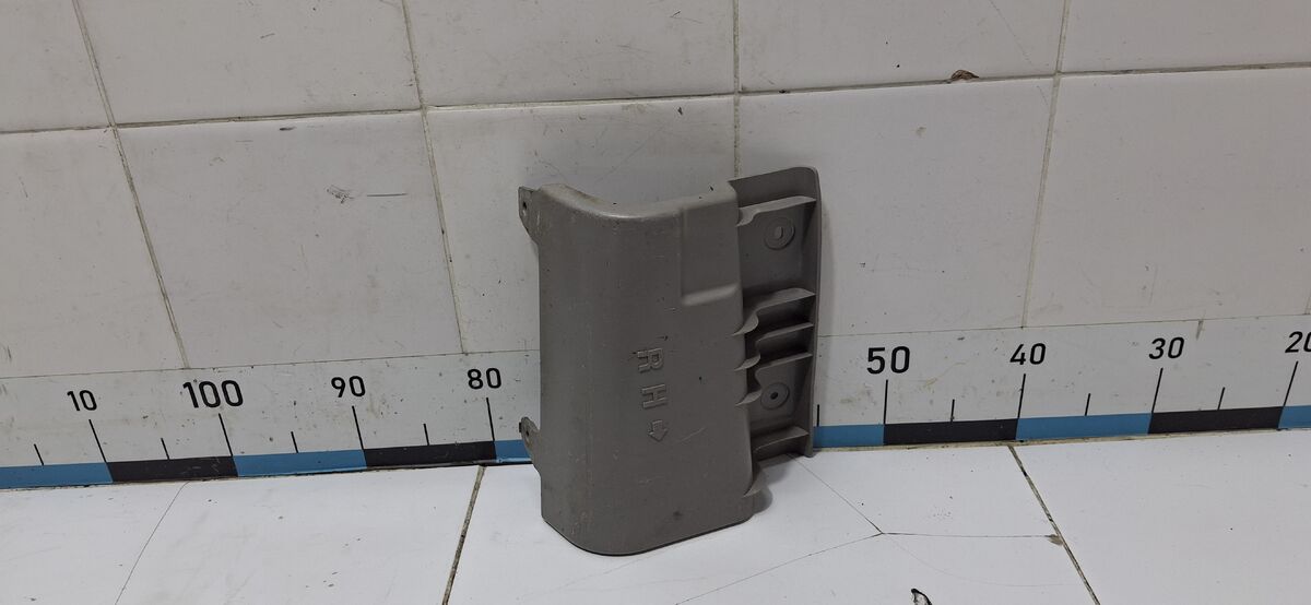 Кронштейн заднего бампера правый Kia Carnival (YP) III (2014– н.в.)