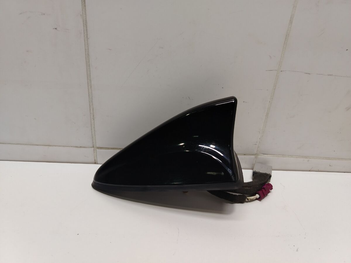 Антенна Kia Carnival (YP) III (2014– н.в.)