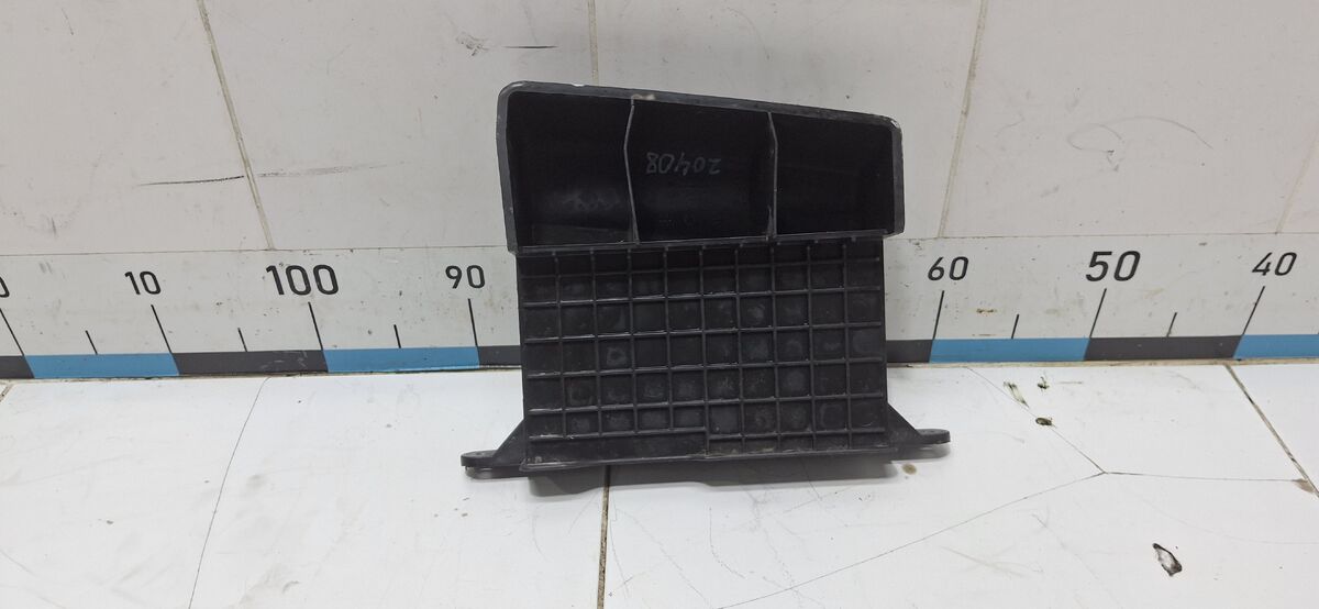 Воздухозаборник Kia Carnival (YP) III (2014– н.в.)