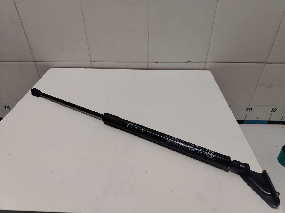 Амортизатор двери багажника правый Kia Carnival (YP) III (2014– н.в.)