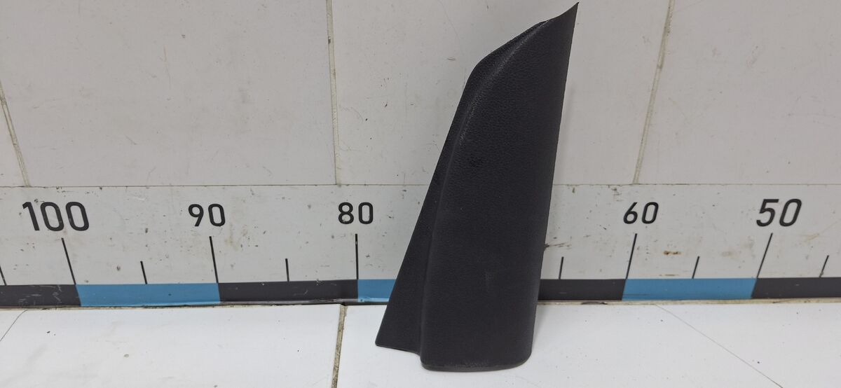 Крышка зеркала внутренняя правая Kia Carnival (YP) III (2014– н.в.)