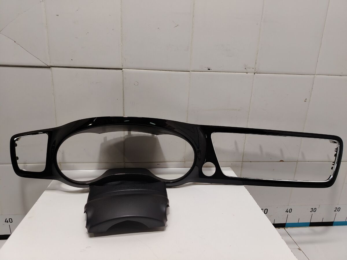 накладка на торпедо Kia Carnival (YP) III (2014– н.в.)