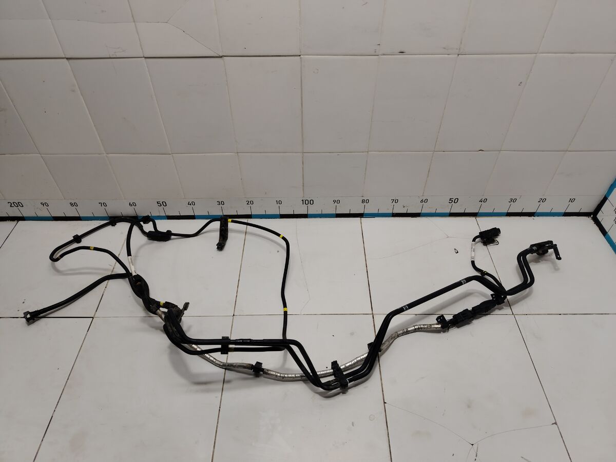 Топливопровод Kia Carnival (YP) III (2014– н.в.)