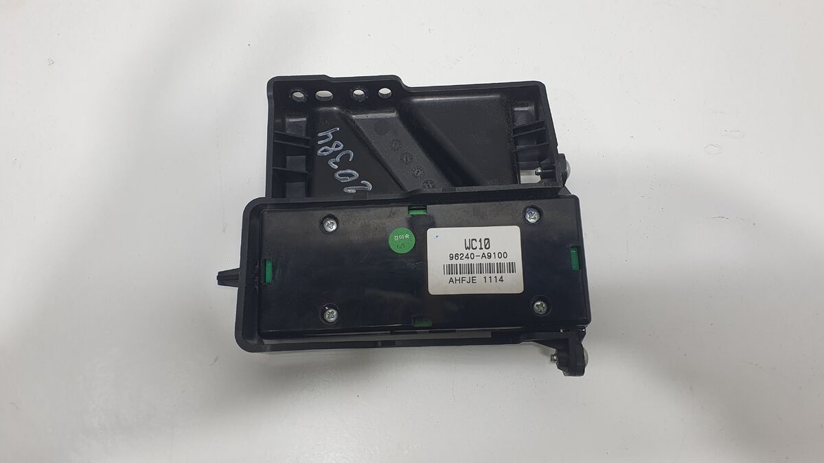 Антенна Kia Carnival (YP) III (2014– н.в.)