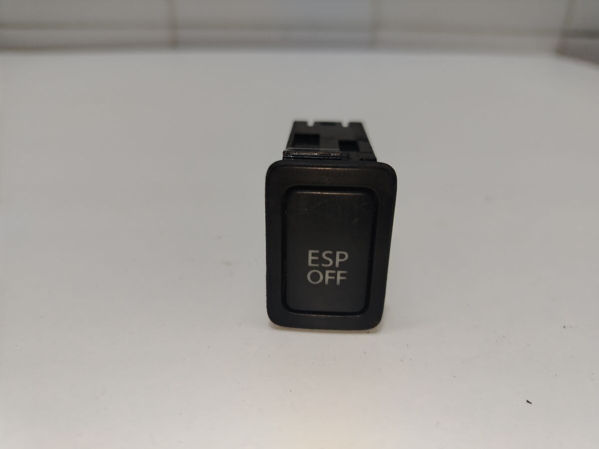 Кнопка антипробуксовочной системы Suzuki SX4 (SX4 Classic) I (2006–2014)