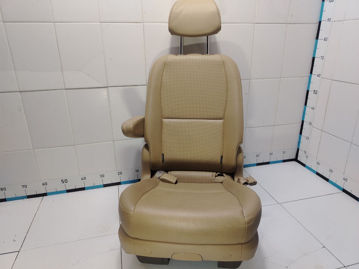 Сиденье левое 3-ий ряд Kia Carnival (YP) III (2014– н.в.)