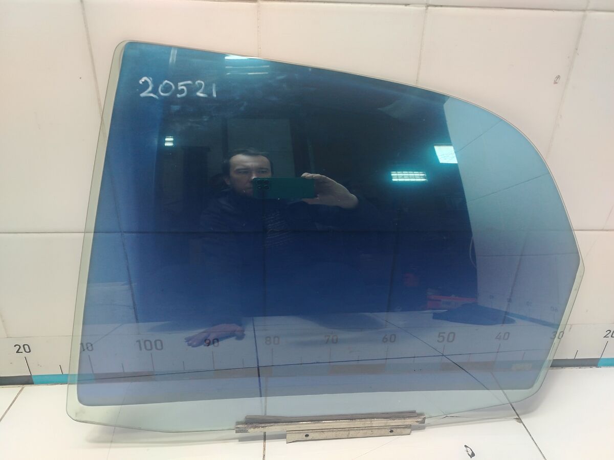 Стекло двери задней левой Suzuki SX4 (SX4 Classic) I (2006–2014)