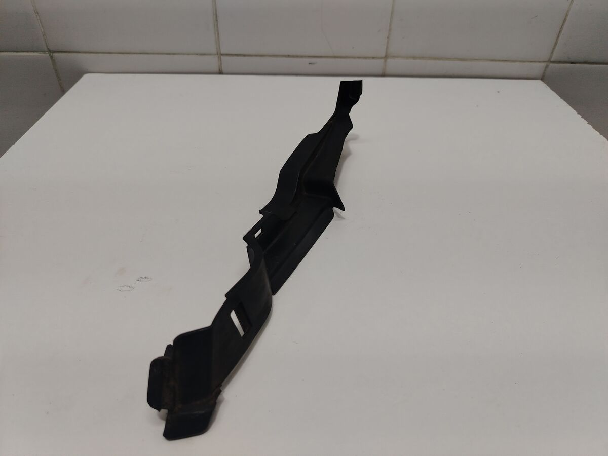 Накладка жабо правая Suzuki SX4 (SX4 Classic) I (2006–2014)