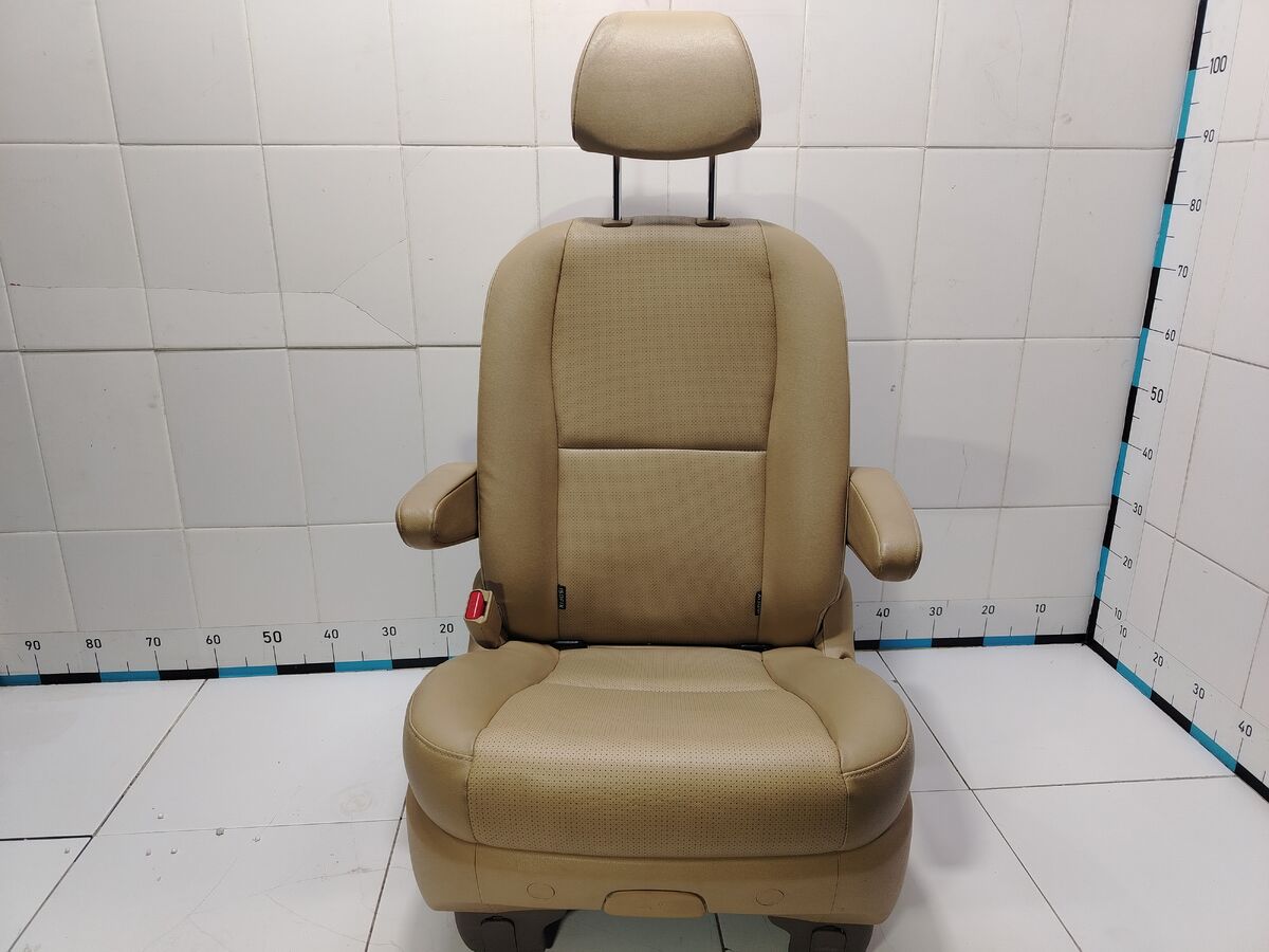 Сиденье левое 2-ой ряд Kia Carnival (YP) III (2014– н.в.)