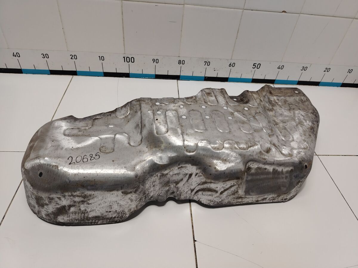 Защита бака мочевины (AdBlue) Kia Carnival (YP) III (2014– н.в.)