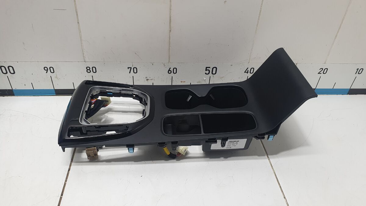 Накладка центральной консоли Hyundai Tucson IV (2020-2025)