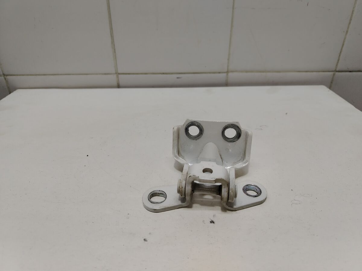 Петля двери задней левой верхняя Kia Optima (JF) IV рестайлинг (2018– н.в.)