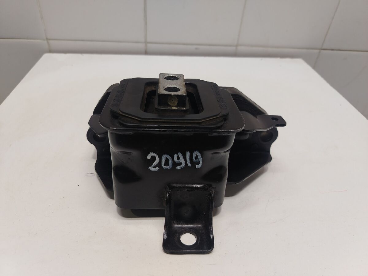 Опора двигателя левая Kia Optima (JF) IV рестайлинг (2018– н.в.)