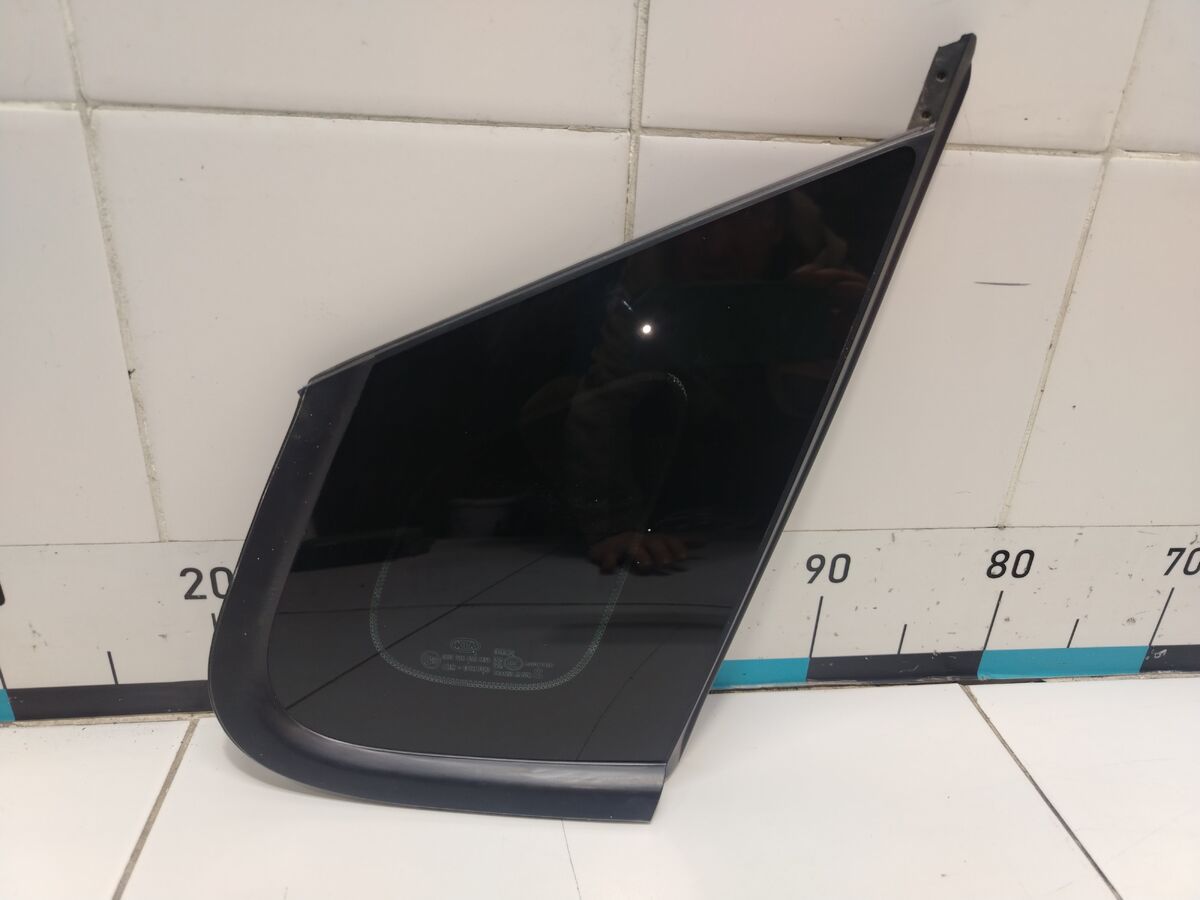 Стекло кузовное глухое правое Kia Optima (JF) IV рестайлинг (2018– н.в.)