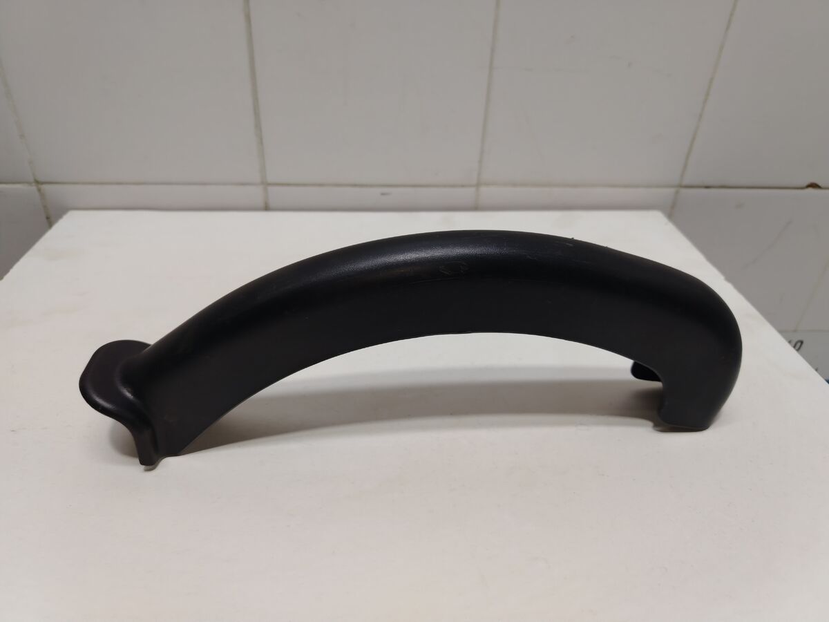 Накладка петли правая Kia Optima (JF) IV рестайлинг (2018– н.в.)