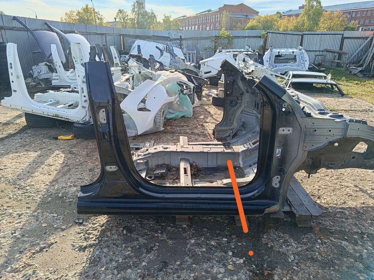 Порог со стойкой правый Kia Rio (FB) IV (2017– 2020)