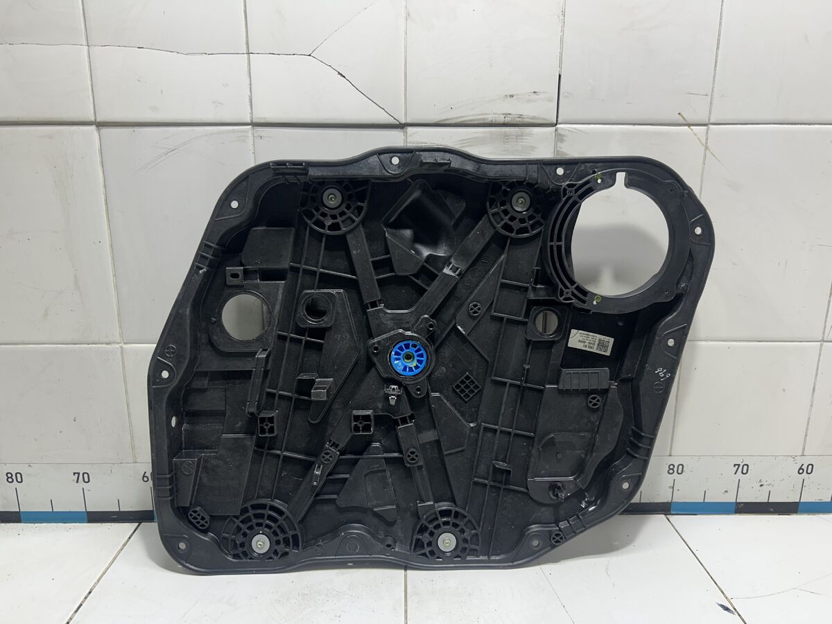 Накладка двери задней правой Hyundai Tucson IV (2020-2025)