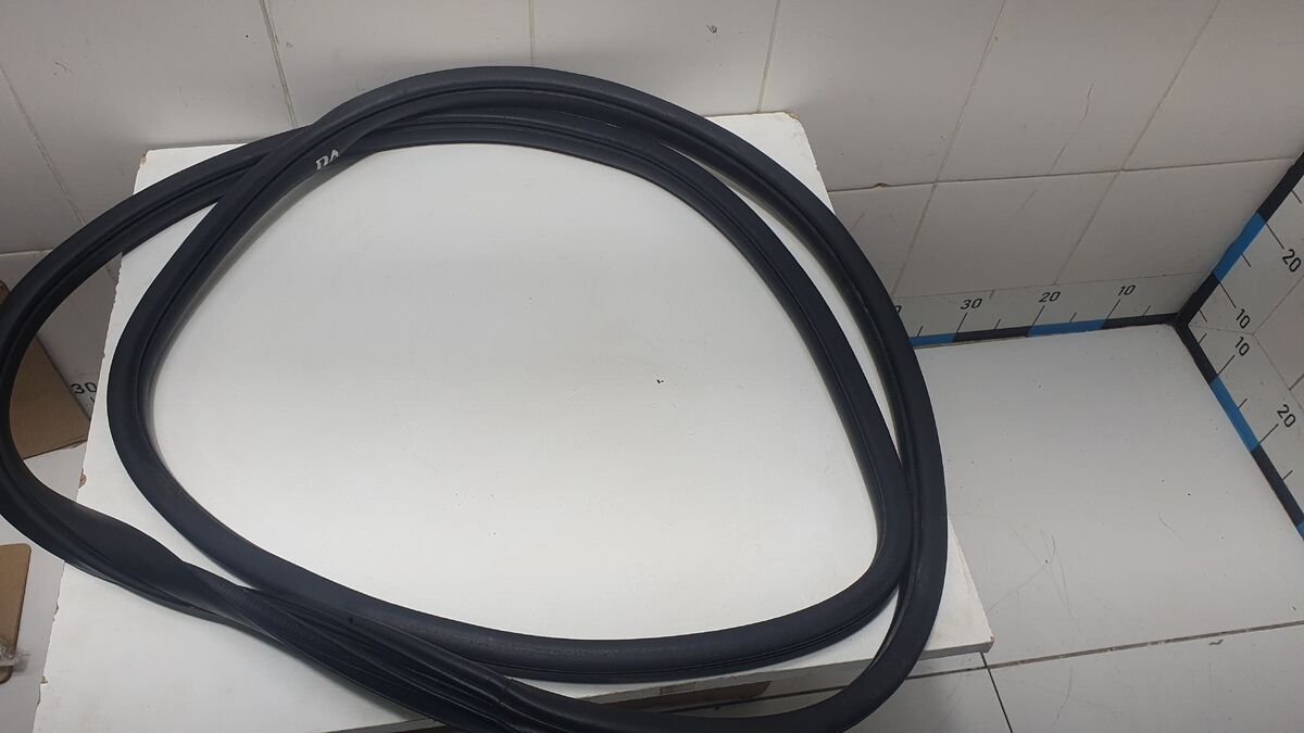 Уплотнитель двери (внутри ) передний левый Kia Cerato IV (2018– н.в.)