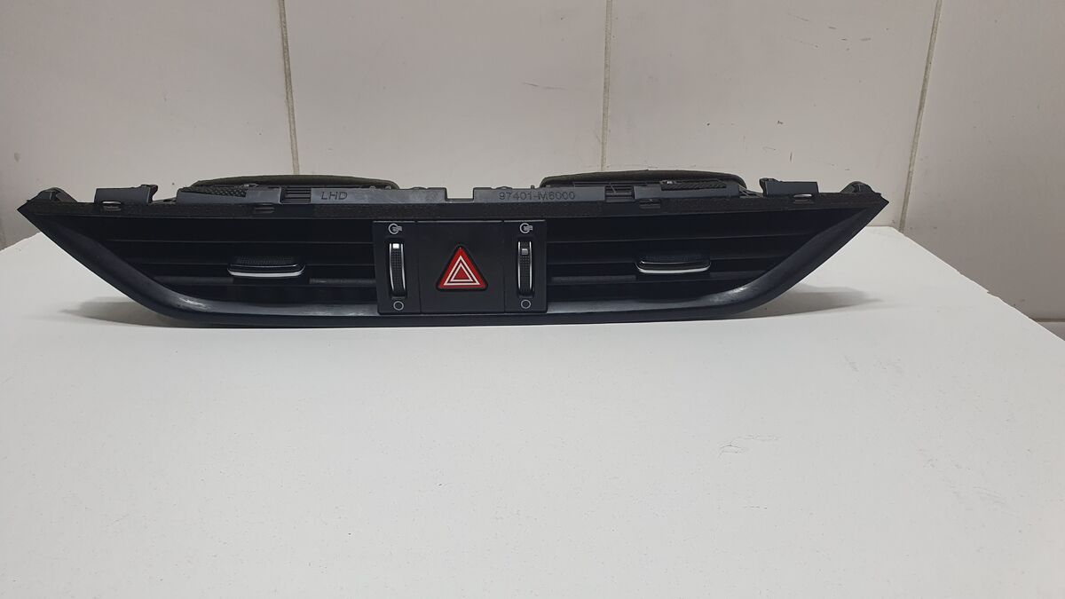 Дефлектор воздушный центральный Kia Cerato IV (2018– н.в.)