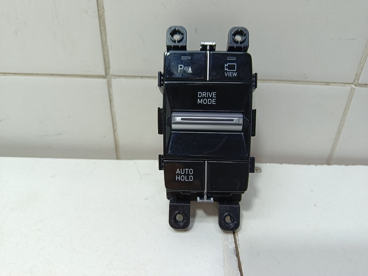 Блок кнопок Hyundai Sonata (DN8) VIII (2019– н.в.)