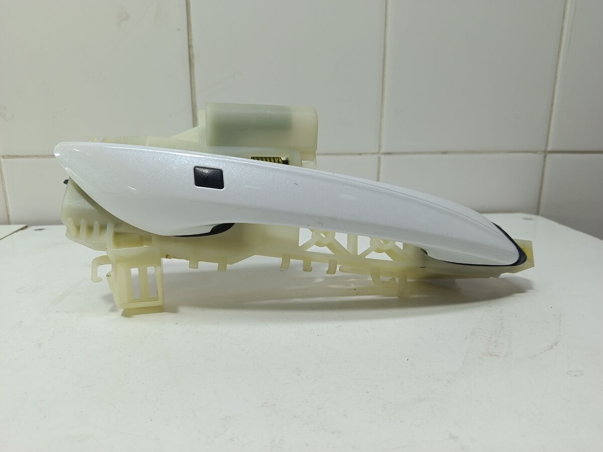 Ручка двери передней наружная правая Hyundai Sonata (DN8) VIII (2019– н.в.)