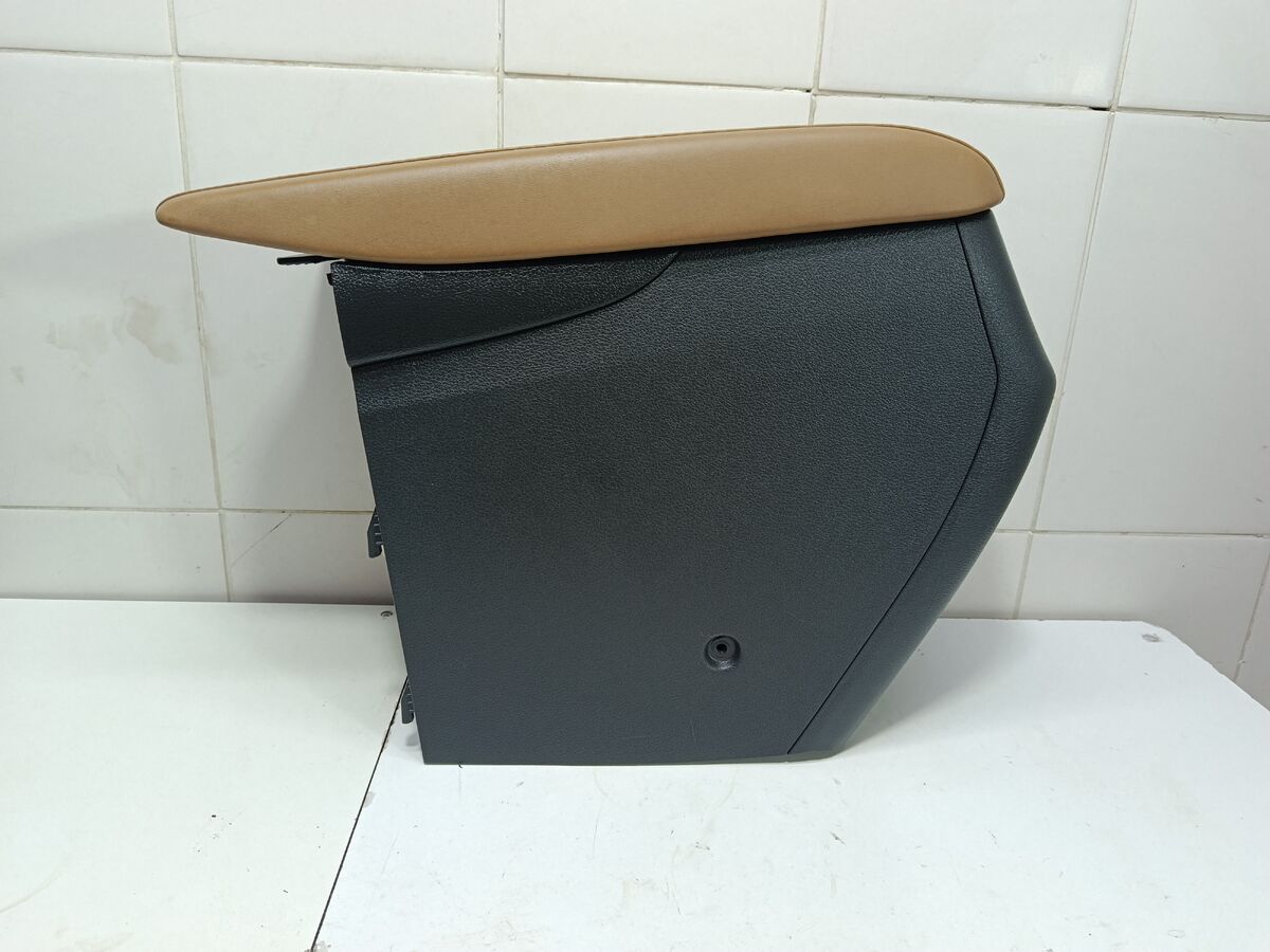 Подлокотник Hyundai Sonata (DN8) VIII (2019– н.в.)