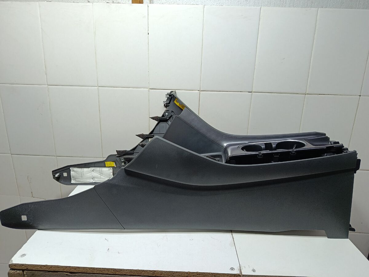 Консоль Hyundai Sonata (DN8) VIII (2019– н.в.)