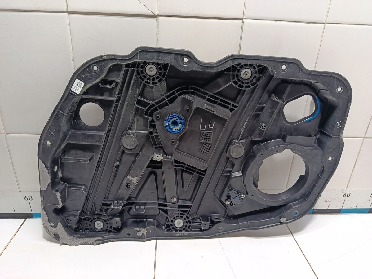 Стеклоподъемник электр. передний правый Hyundai Sonata (DN8) VIII (2019– н.в.)