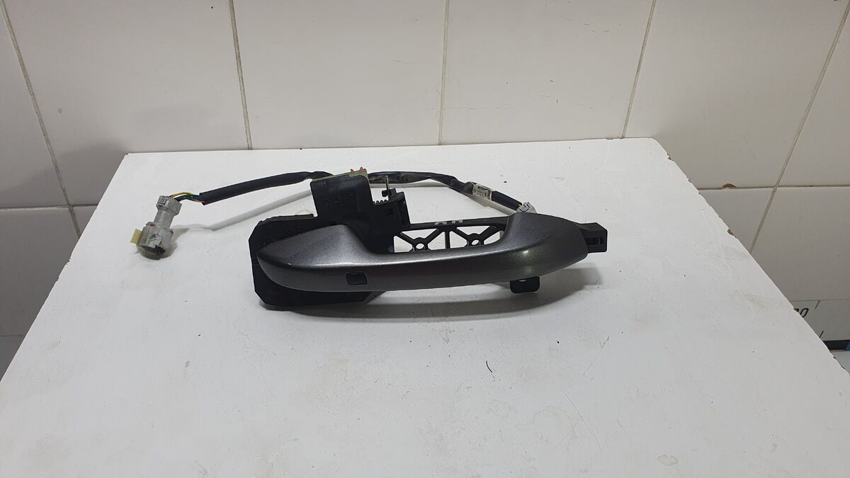 Ручка двери передней наружная правая Kia Cerato IV (2018– н.в.)