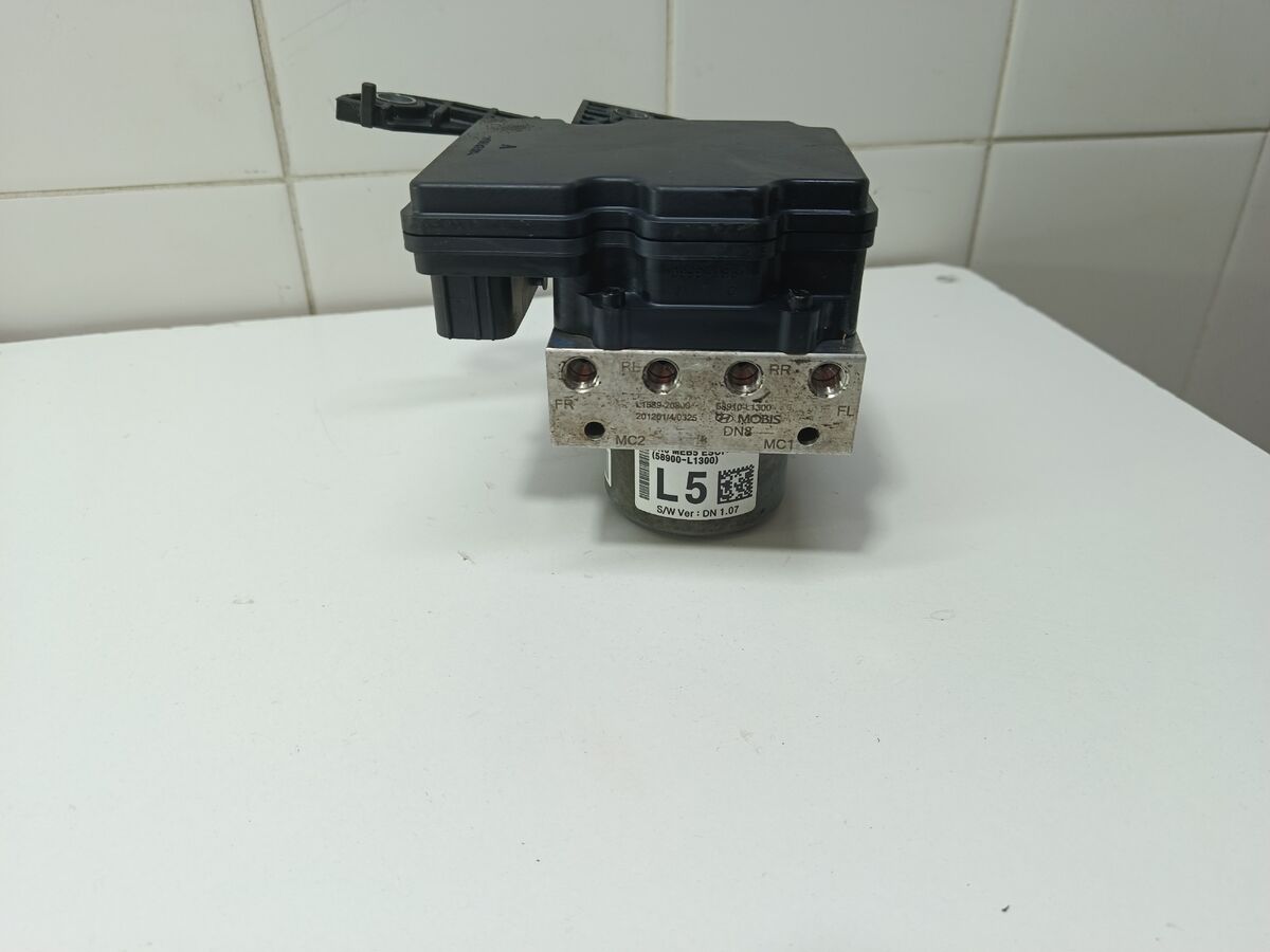 Блок ABS (насос) Hyundai Sonata (DN8) VIII (2019– н.в.)