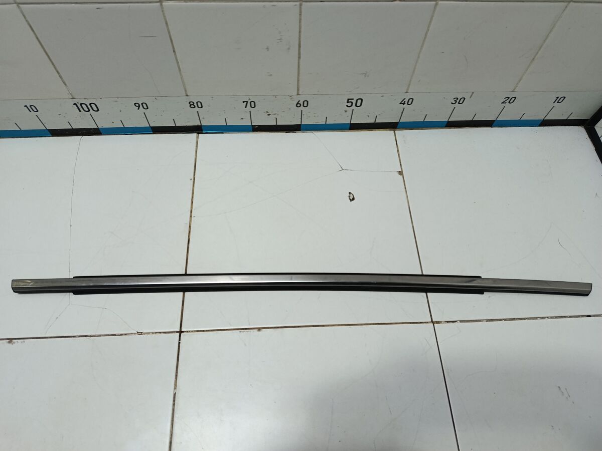 Накладка стекла заднего правого Hyundai Sonata (DN8) VIII (2019– н.в.)