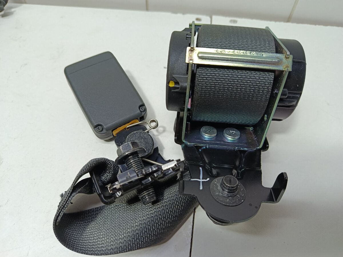 Ремень безопасности задний центральный Hyundai Sonata (DN8) VIII (2019– н.в.)