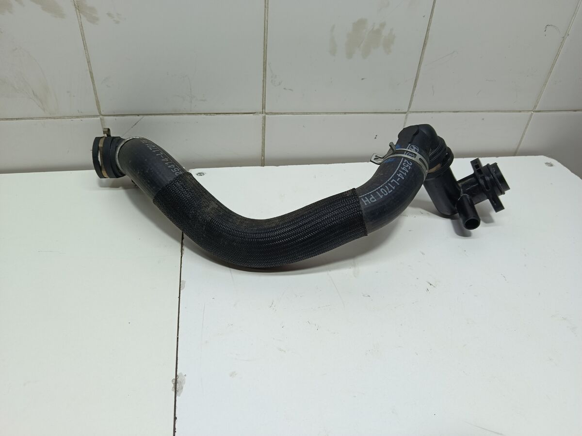 Патрубок радиатора верхний Hyundai Sonata (DN8) VIII (2019– н.в.)