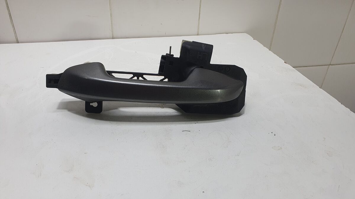 Ручка двери задней наружная левая Kia Cerato IV (2018– н.в.)