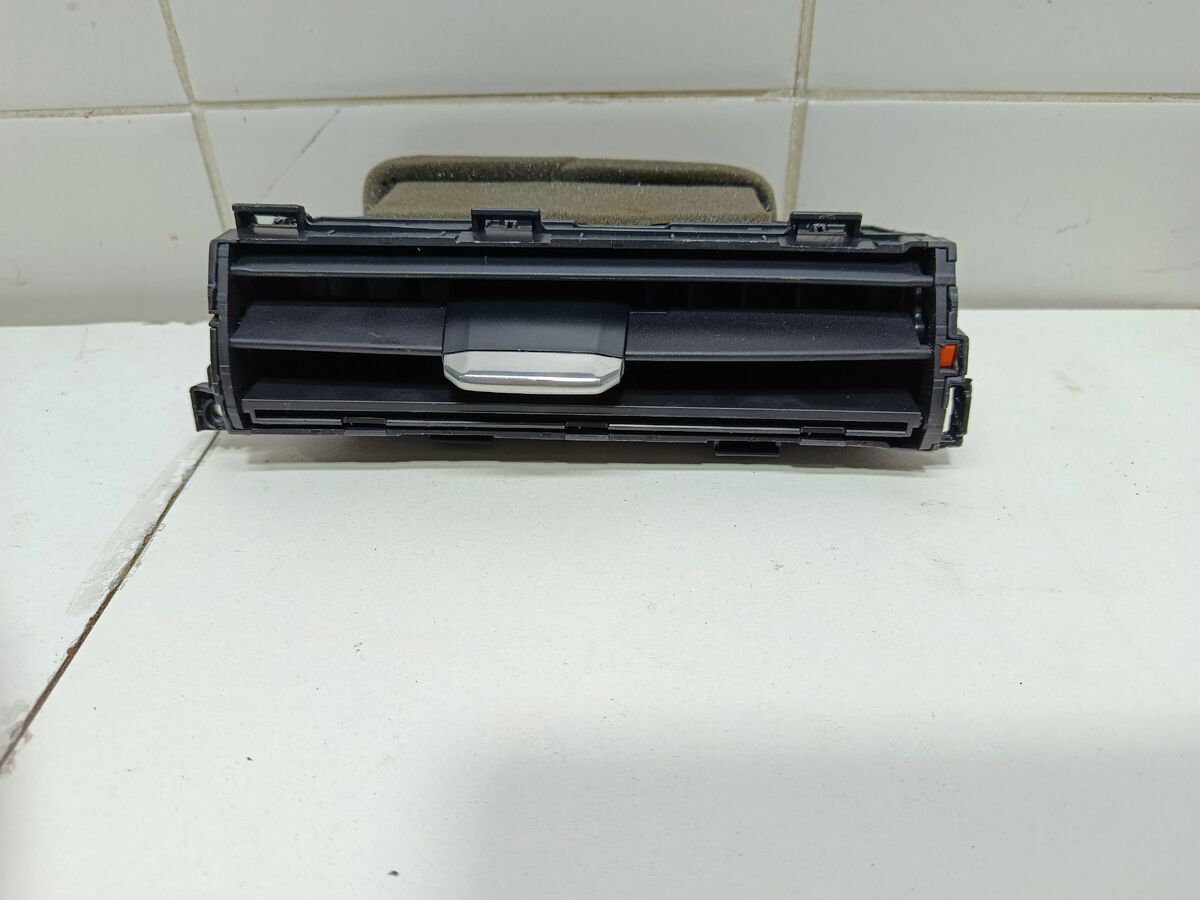 Дефлектор воздушный правый Hyundai Sonata (DN8) VIII (2019– н.в.)