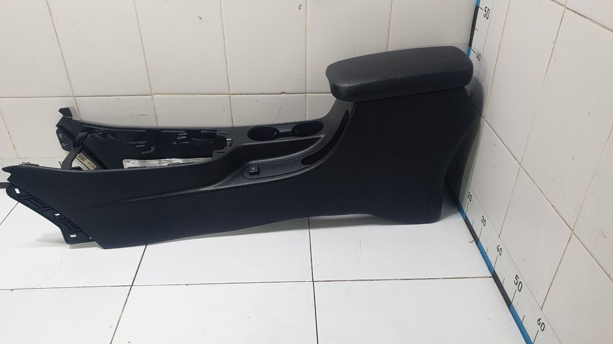 Консоль Kia Cerato IV (2018– н.в.)