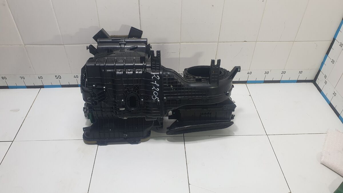 Корпус отопителя Kia Cerato IV (2018– н.в.)