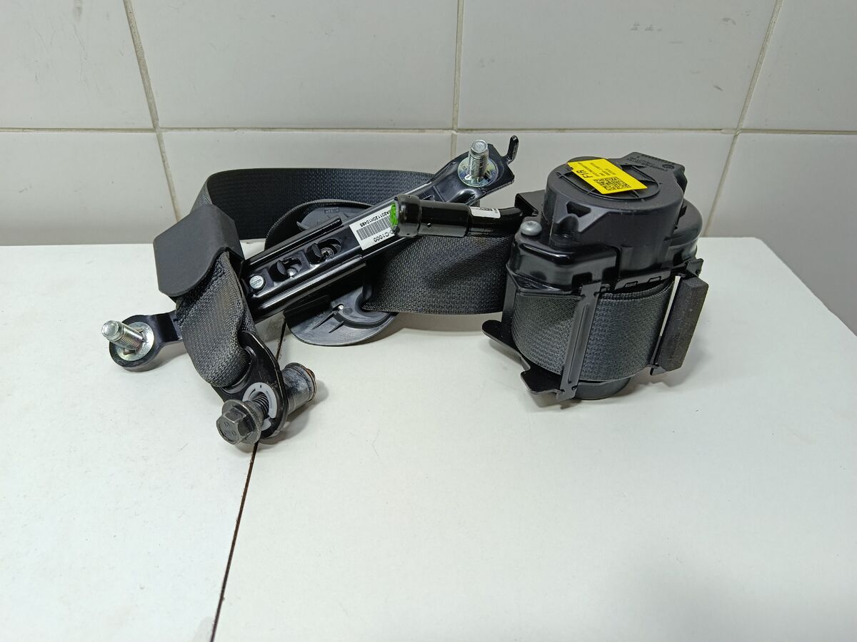 Ремень безопасности с пиропатроном передний правый Hyundai Sonata (DN8) VIII (2019– н.в.)