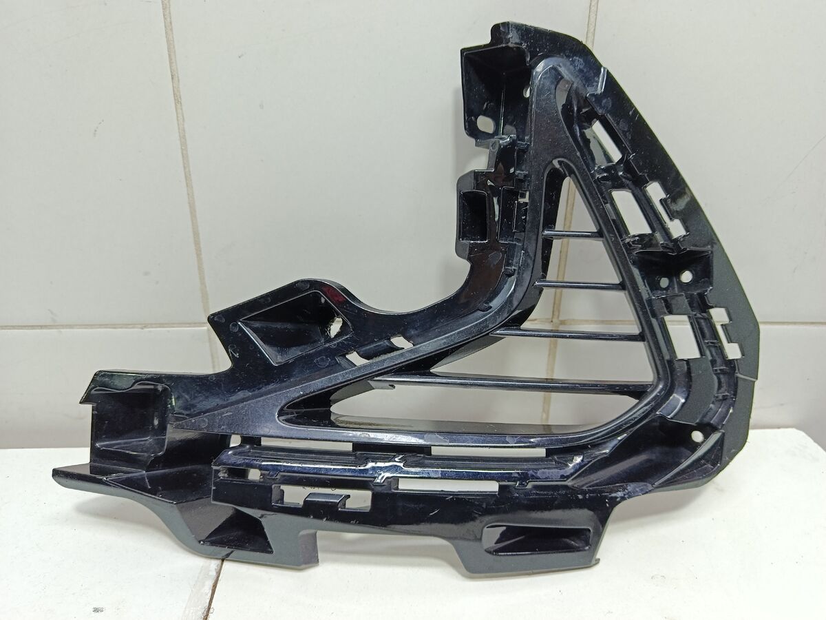 Решетка в бампер левая Hyundai Sonata (DN8) VIII (2019– н.в.)